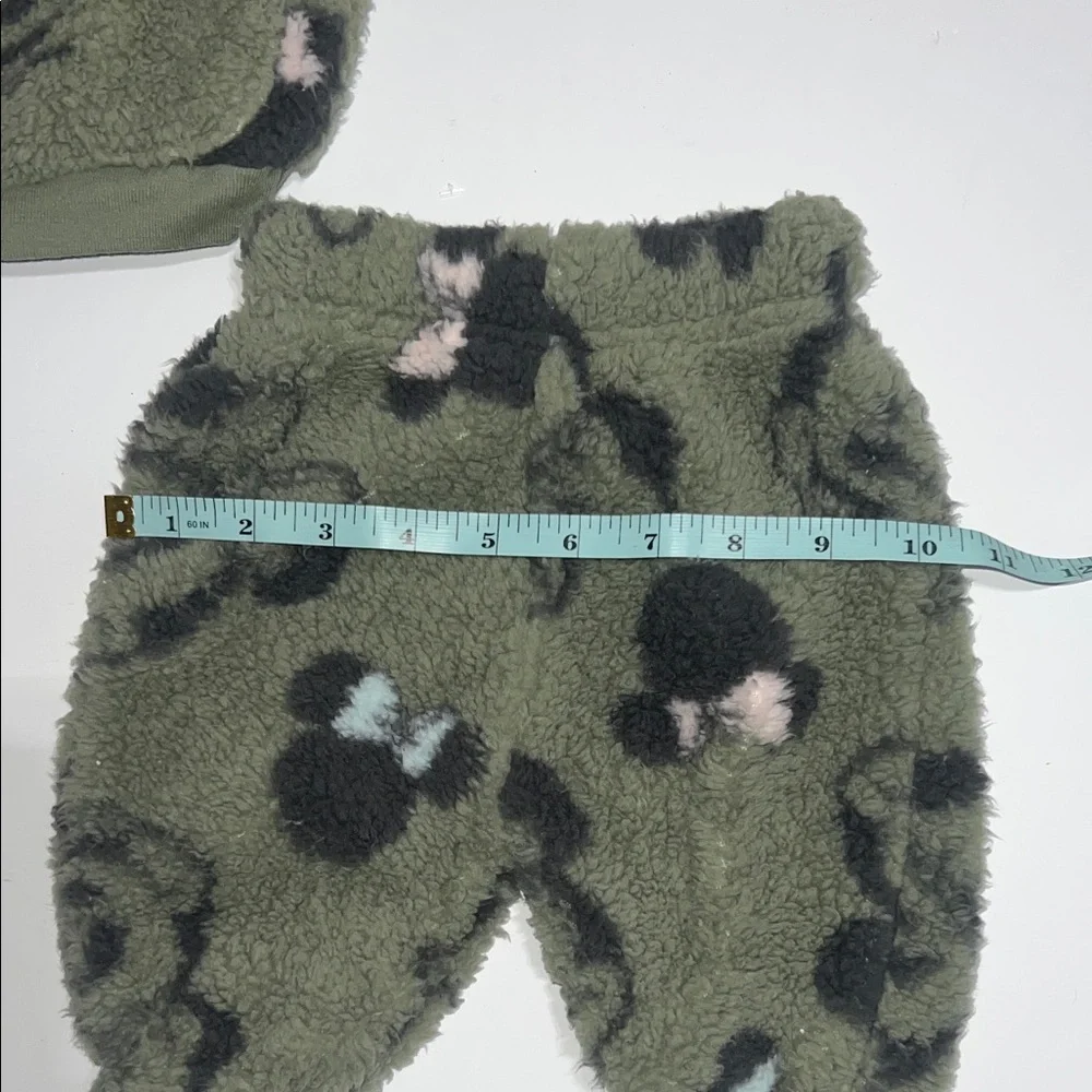 Disney Baby Outfit size NB